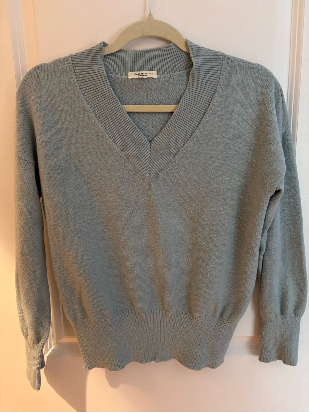 Max Studio Women's V-Neck Sweater in Soft Dusty Blue